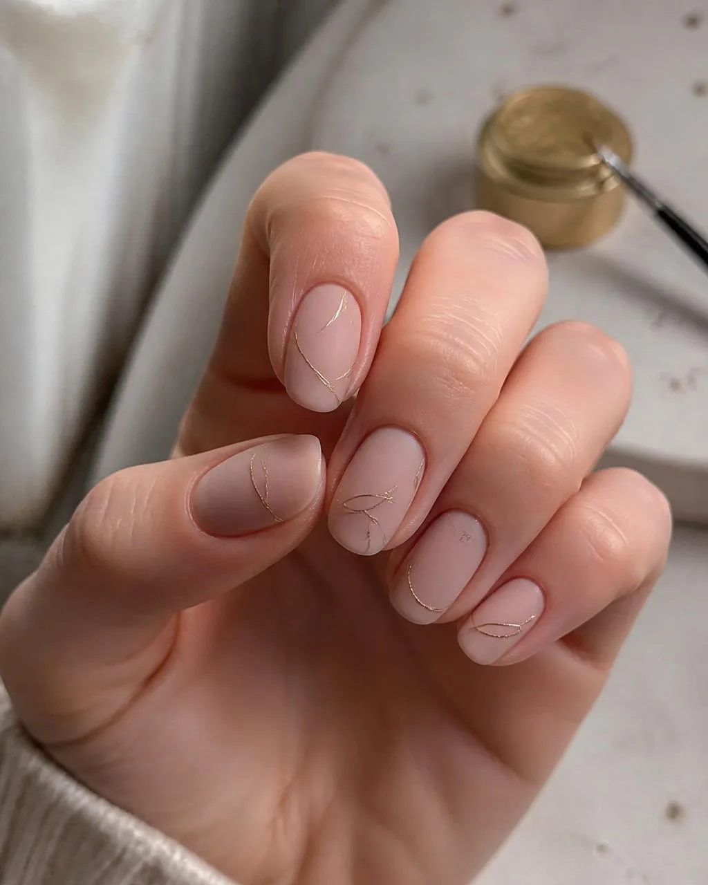Nails Enhancement